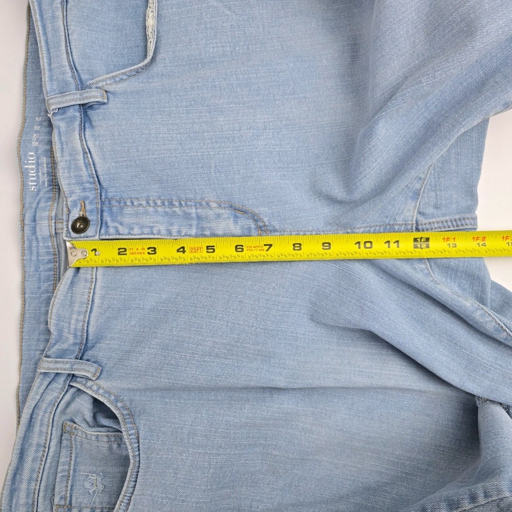 Studio‎ by Denim & Co Distressed Light Wash Jeans  Blue 22W - Picture 7 of 8
